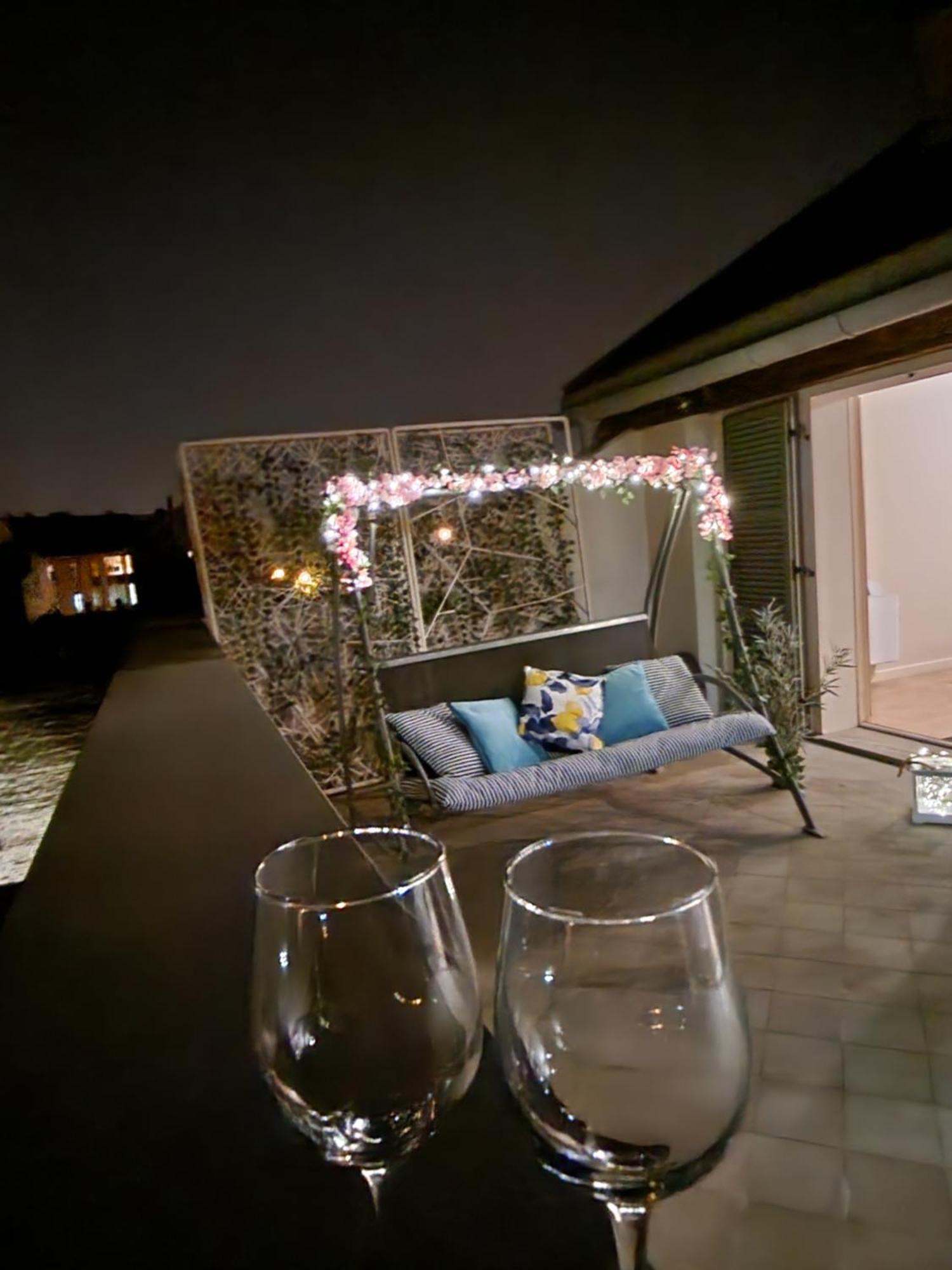 Central, Big Terrace, Near River 티미쇼아라 외부 사진
